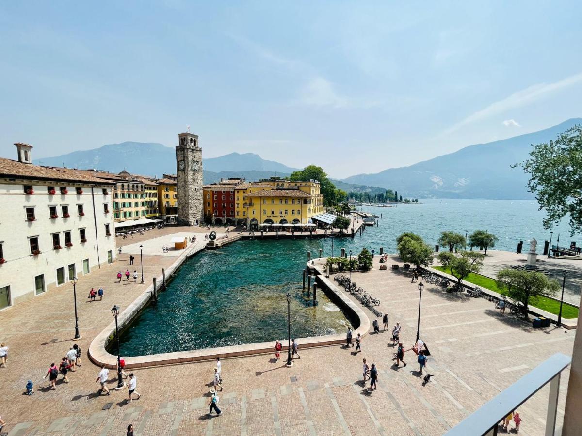Casa La Torre, The View On The Lake Riva del Garda Eksteriør billede